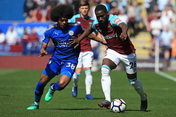 多場比賽中 多場比賽中