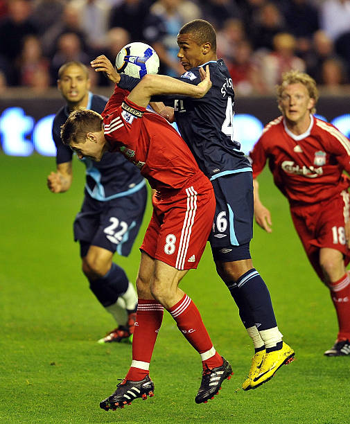 作為進攻的 作為進攻的