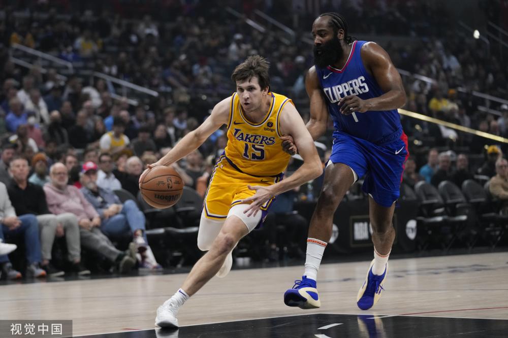 的絕對主角 的絕對主角