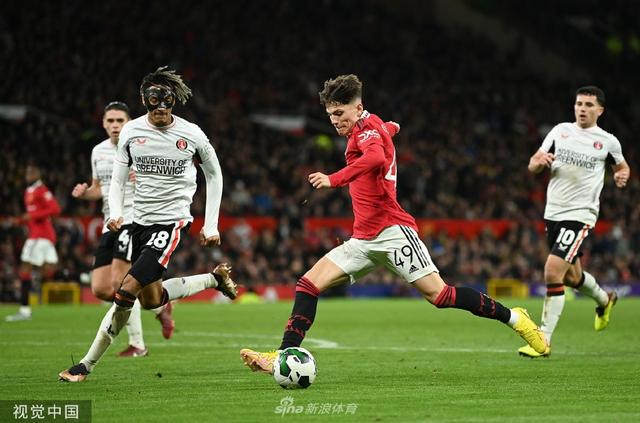 小型俱乐部 小型俱乐部