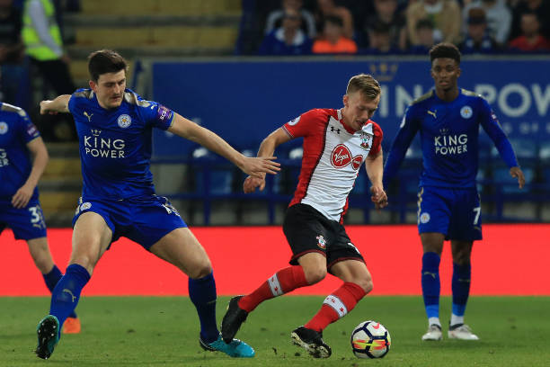 球队陷入短 球队陷入短